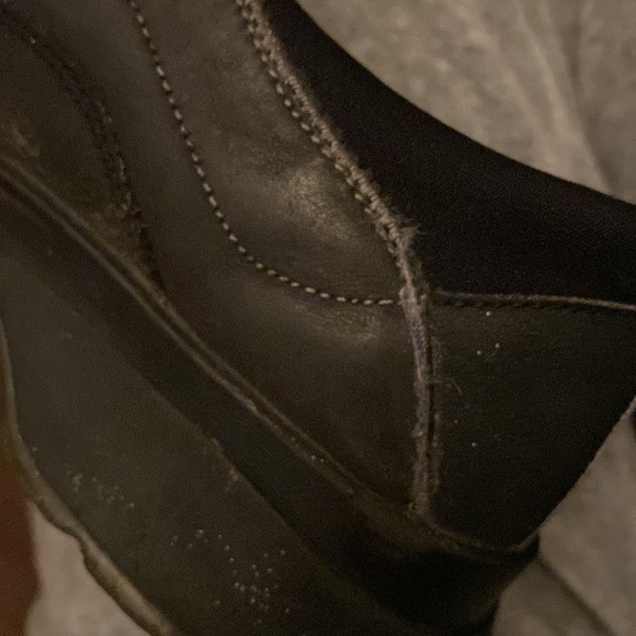 Clarks shoes - size 6 - women’s - Picture 6 of 7